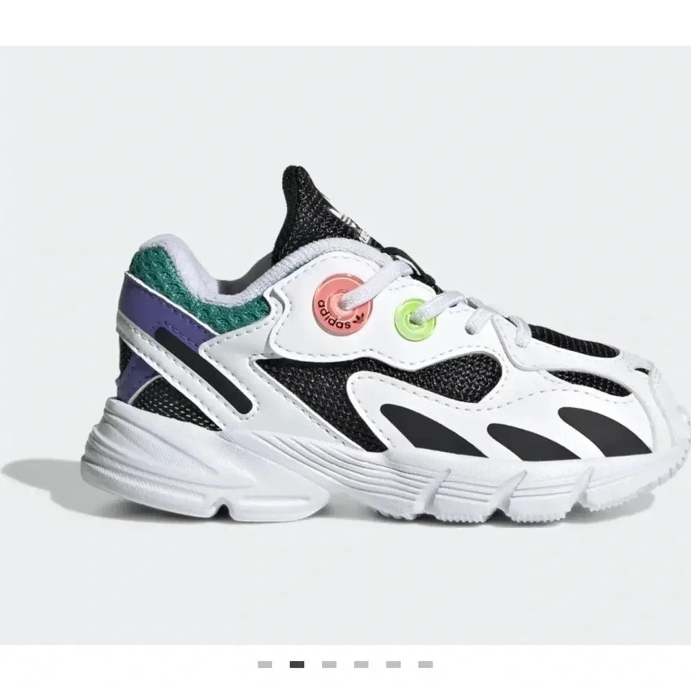 Adidas Astir